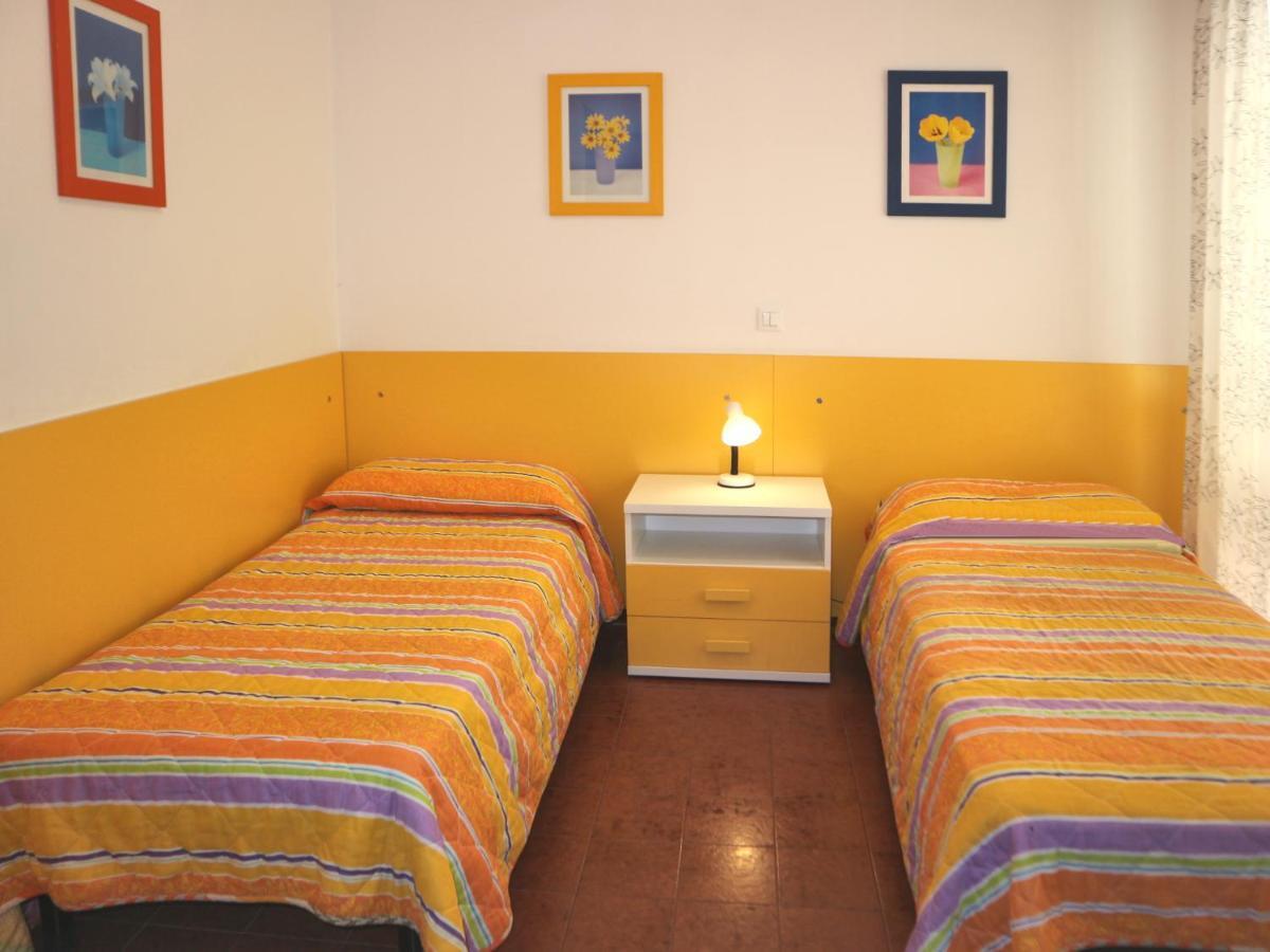 Apartamento Maria Lignano Sabbiadoro Exterior foto